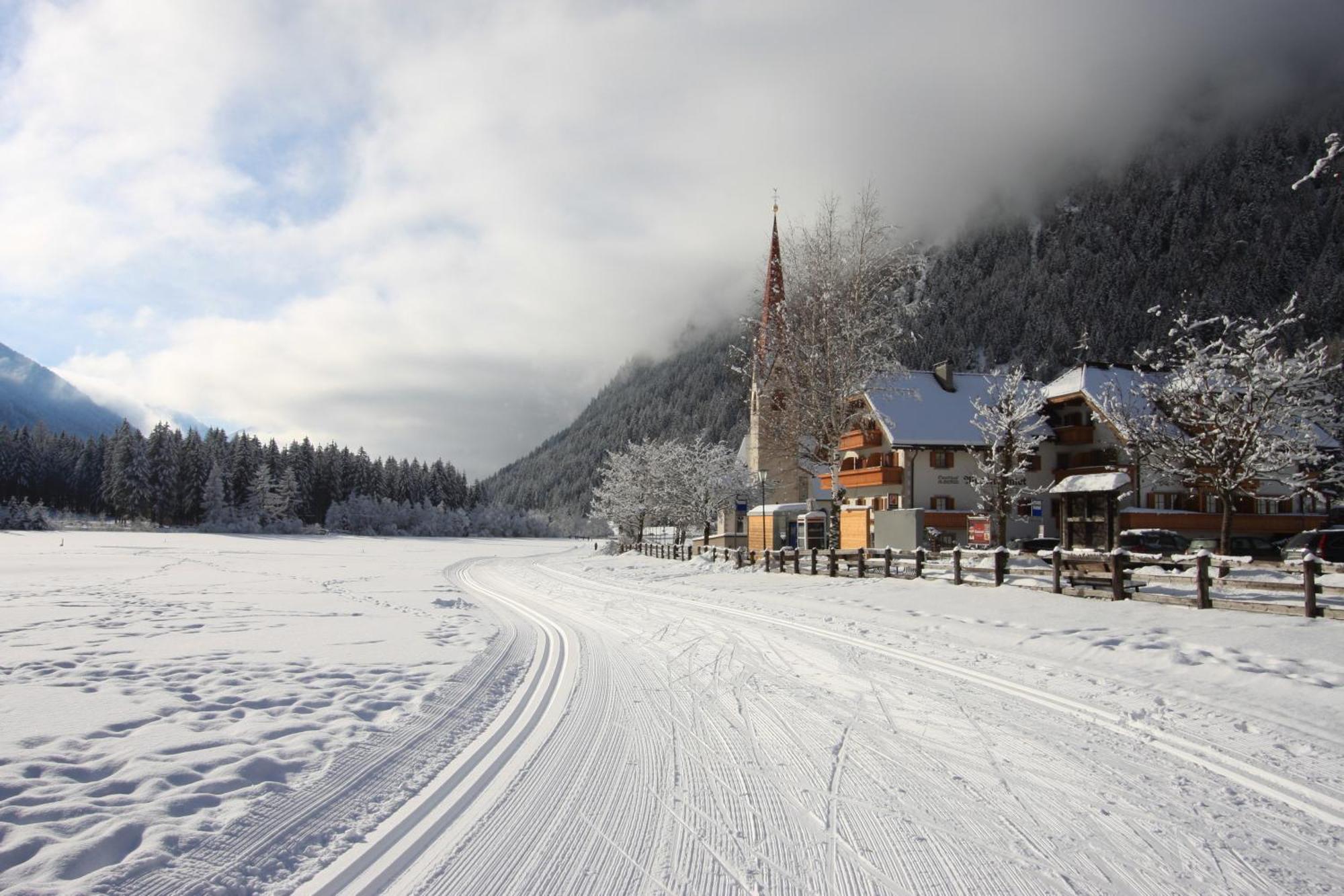 Hotel Messnerwirt Anterselva di Mezzo Eksteriør bilde