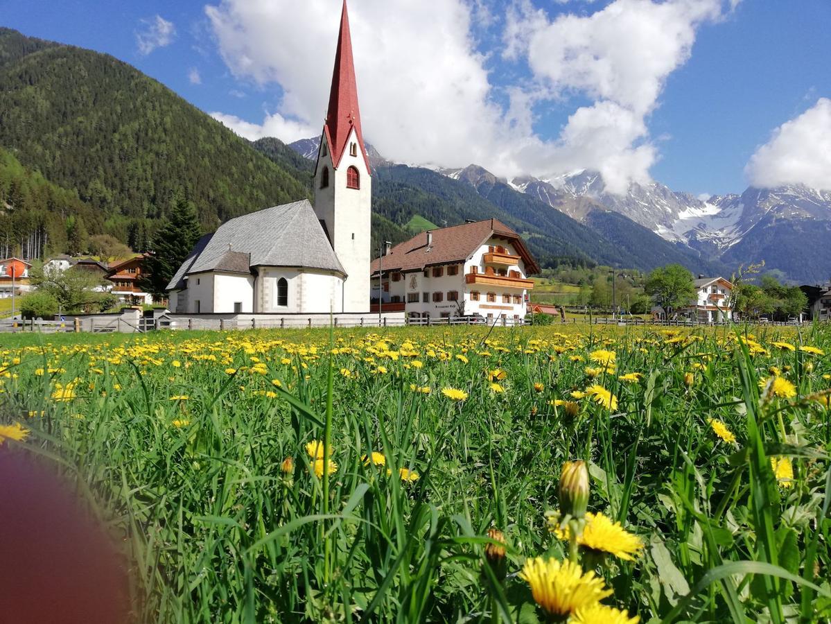 Hotel Messnerwirt Anterselva di Mezzo Eksteriør bilde